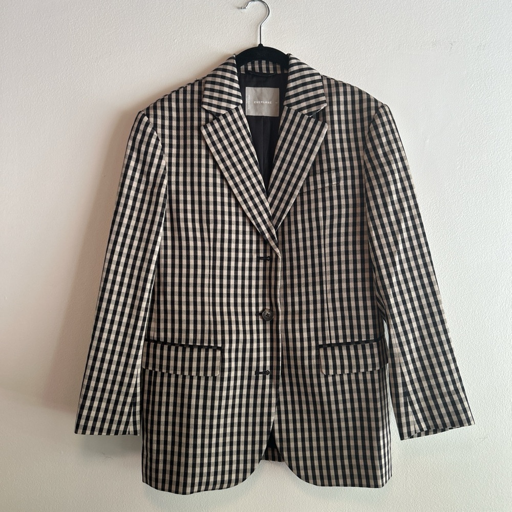 Everlane black and cream checkered 80s style blazer